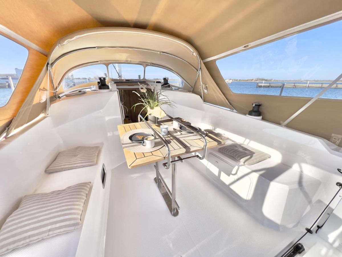 Hausboot Segelyacht Nui Otel Burgtiefe auf Fehmarn Dış mekan fotoğraf